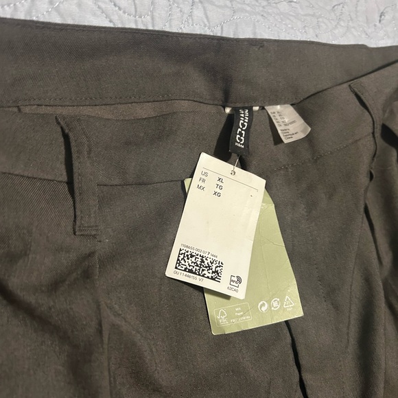 New•H&M DIVIDED Mini Skirt XL - Picture 6 of 7